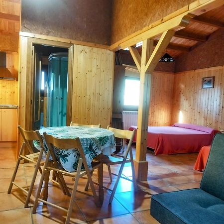 Camping Casa Fausto Cerca De Dinopolis Formiche Alto Екстериор снимка
