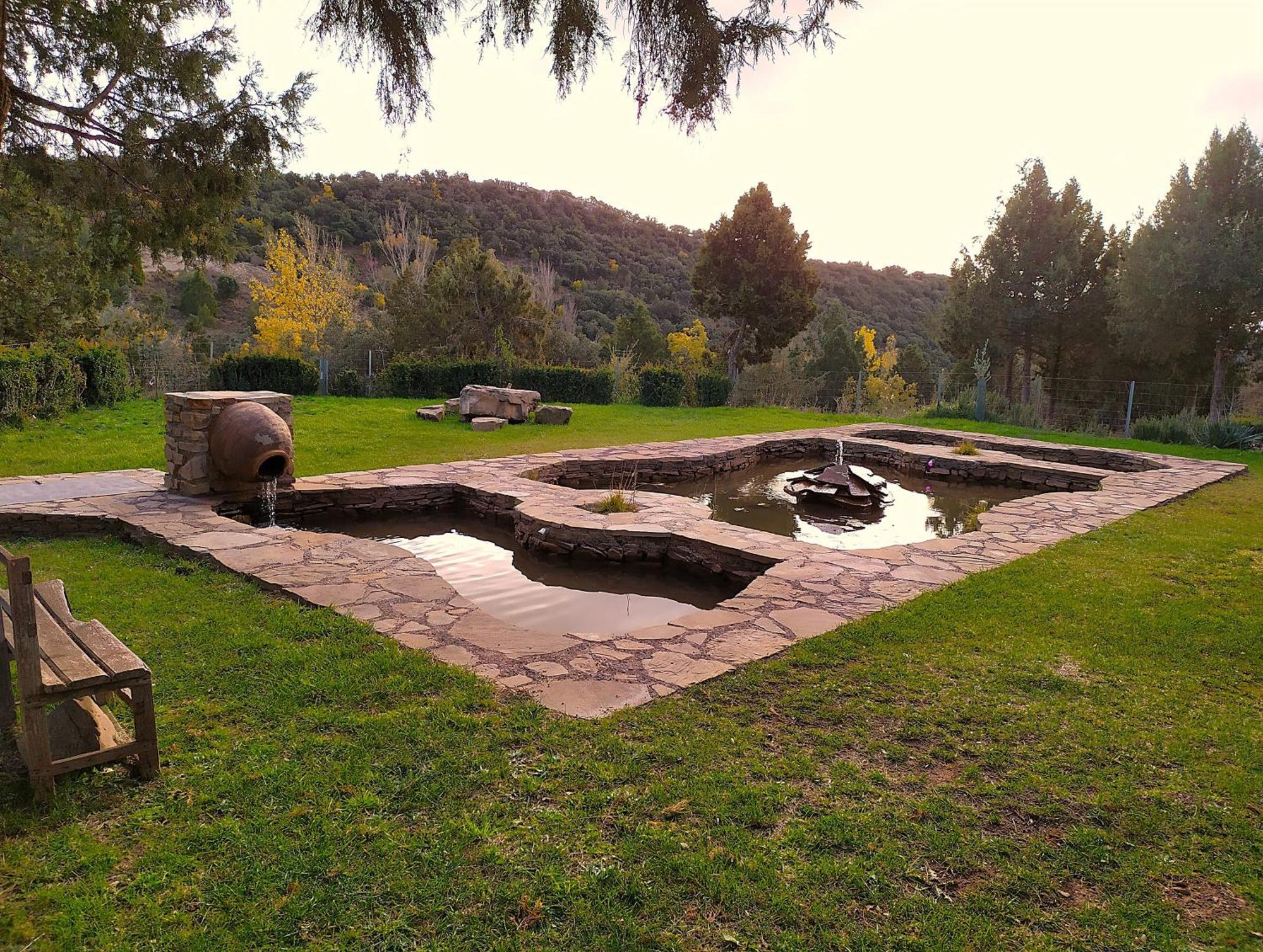 Camping Casa Fausto Cerca De Dinopolis Formiche Alto Екстериор снимка