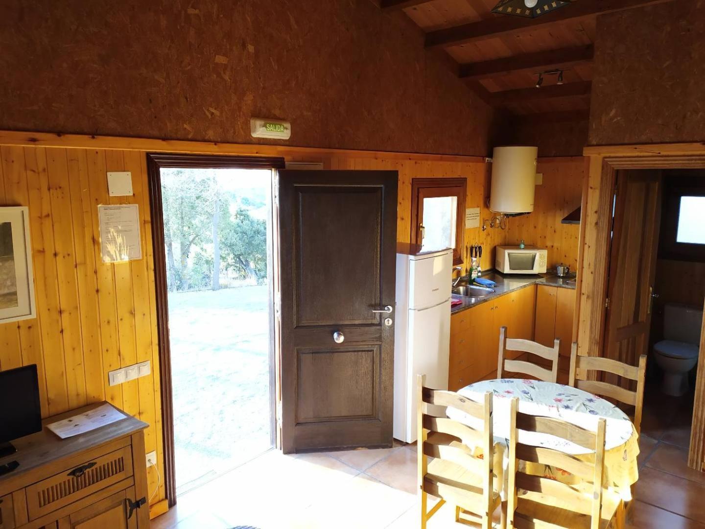 Camping Casa Fausto Cerca De Dinopolis Formiche Alto Екстериор снимка