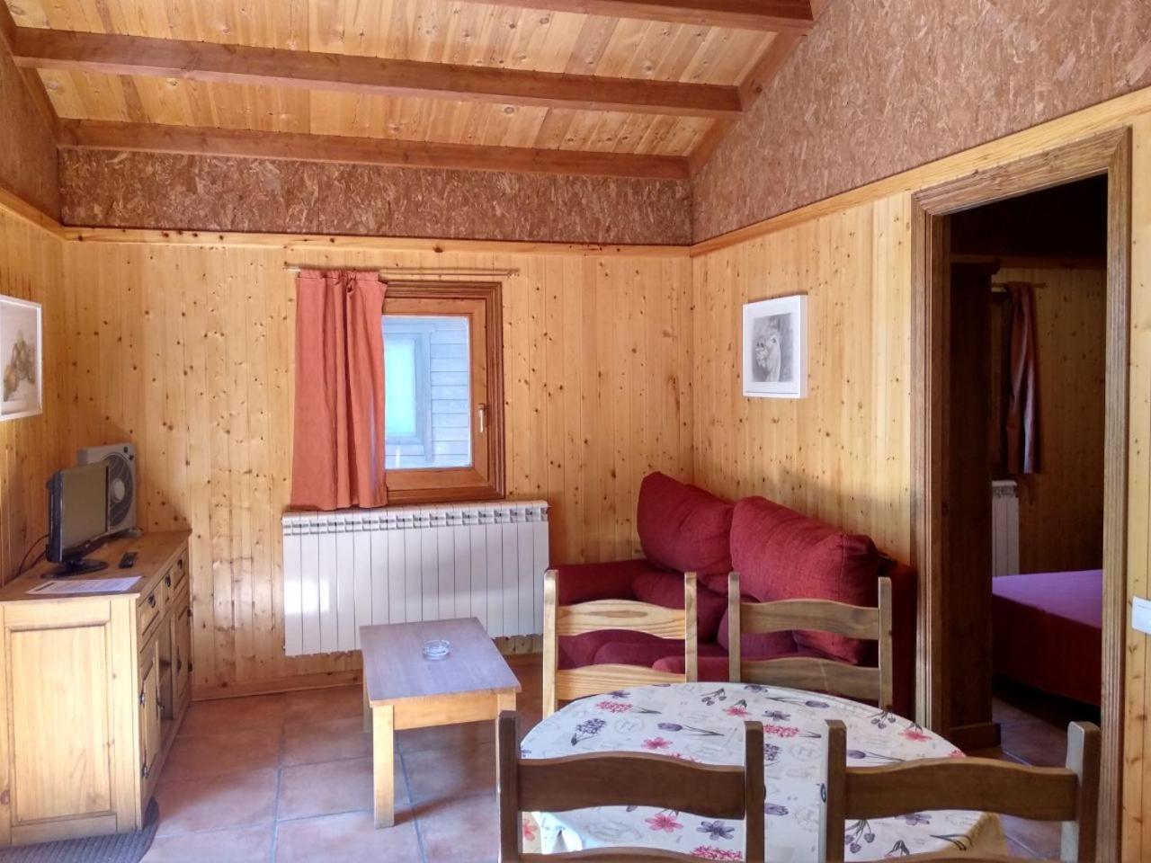 Camping Casa Fausto Cerca De Dinopolis Formiche Alto Екстериор снимка