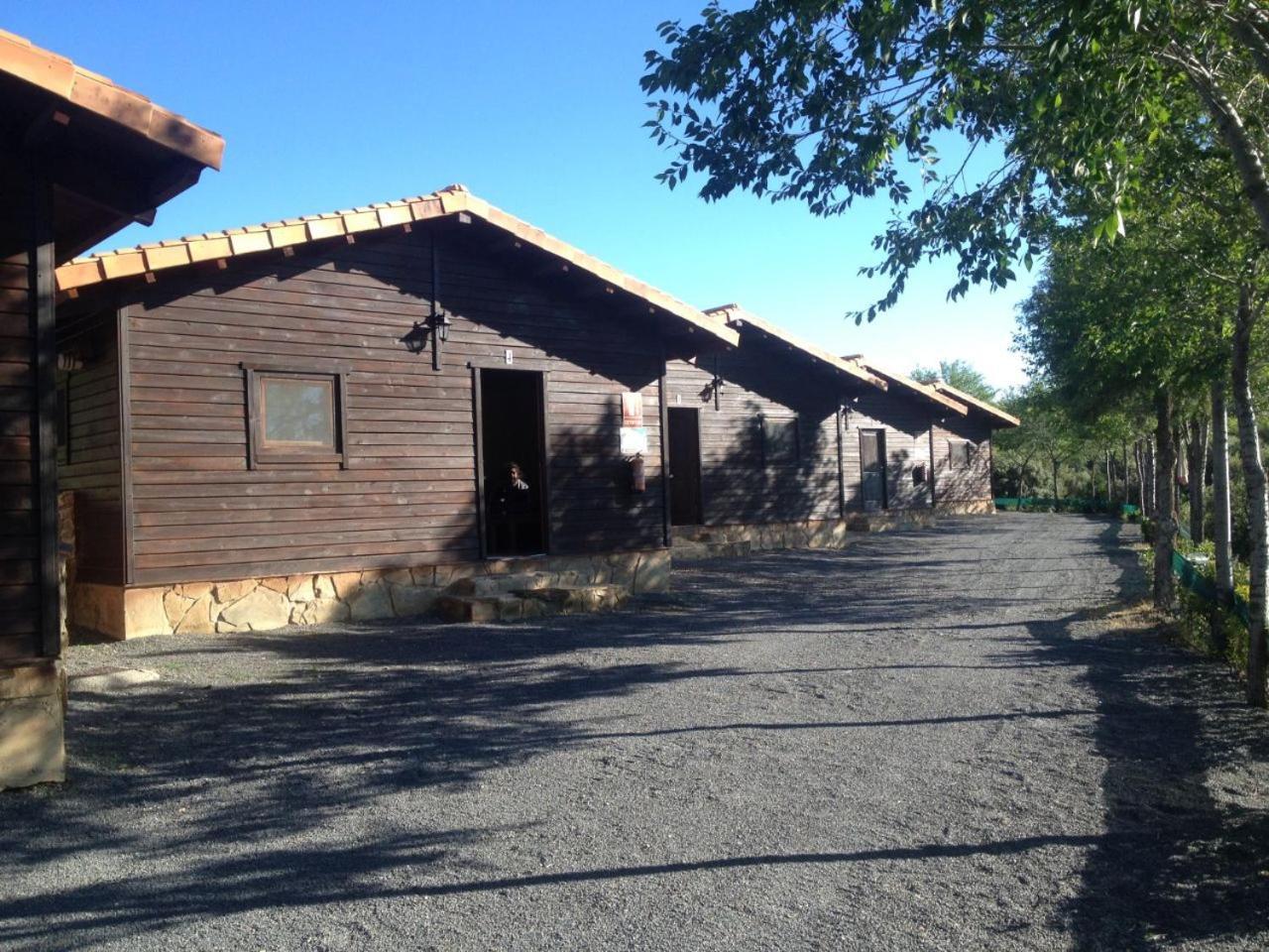 Camping Casa Fausto Cerca De Dinopolis Formiche Alto Екстериор снимка